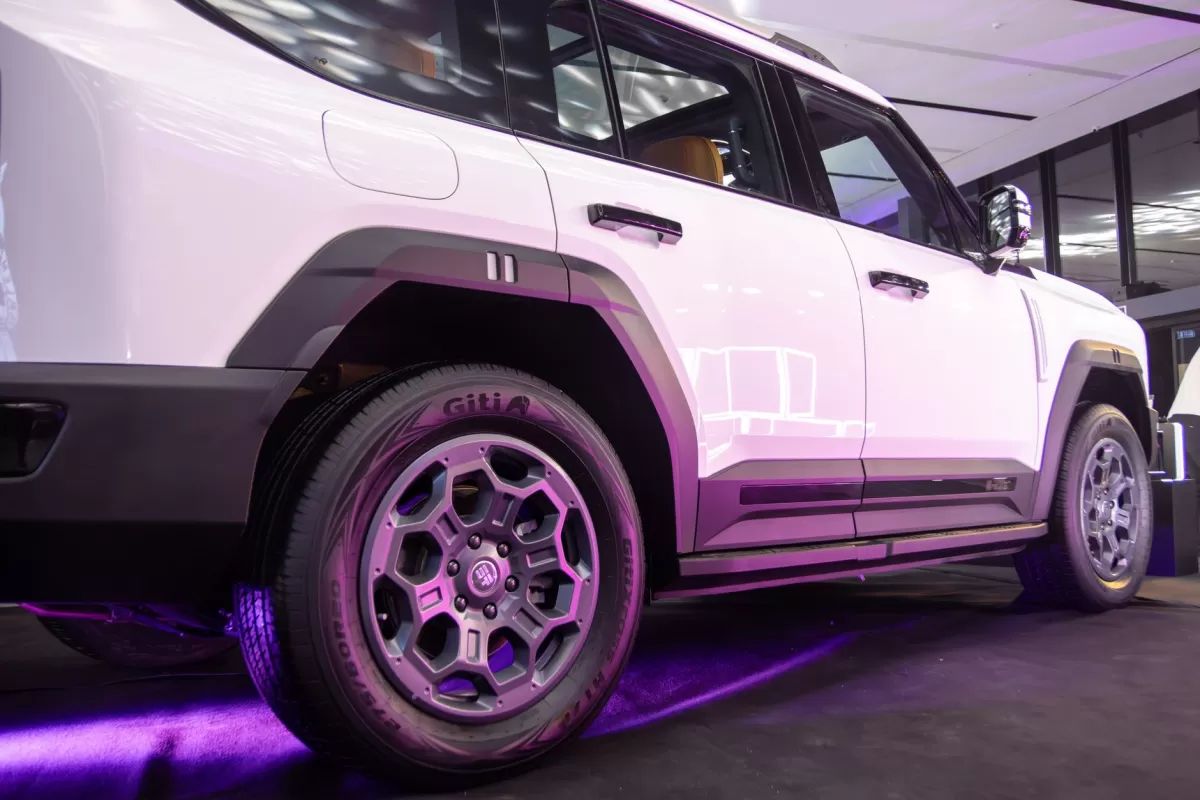 20 millió forint feletti új Suzuki SUV érkezett Magyarországra
