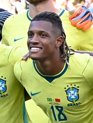 Brazília megint fel tudott állni hátrányból, ott lesz a legjobb 16 között az ötszörös világbajnok