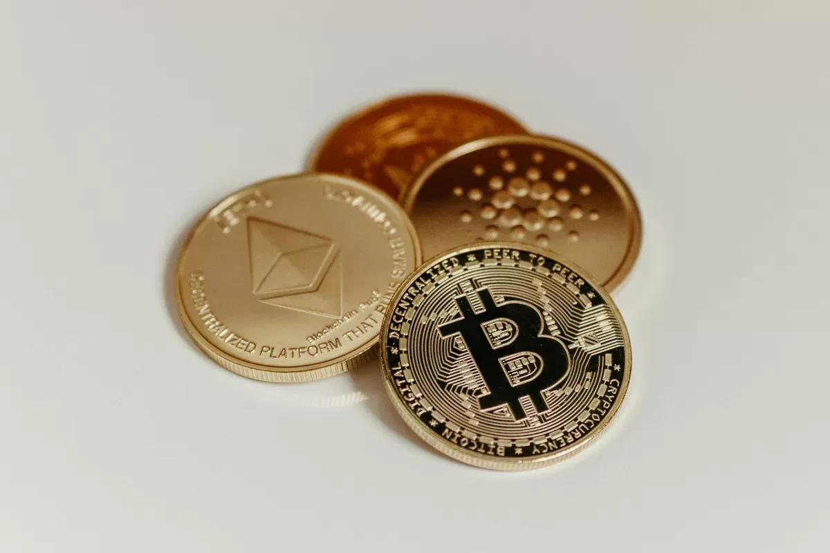 24 órán belül elbukik az EU-ban az összes kriptoszolgáltató, aminek nem lett meg az engedélye, hajszálon függ a Binance sorsa Európában